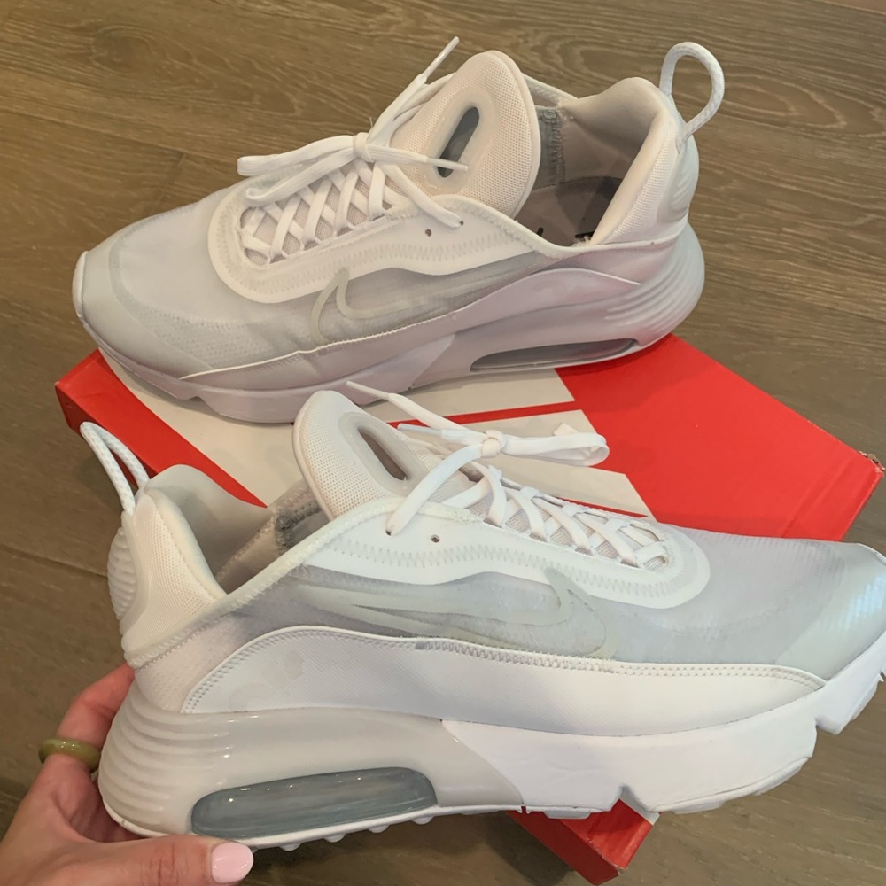 Never Worn